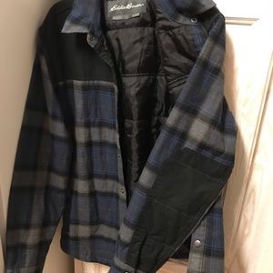 Eddie Bauer small men’s thick shirt